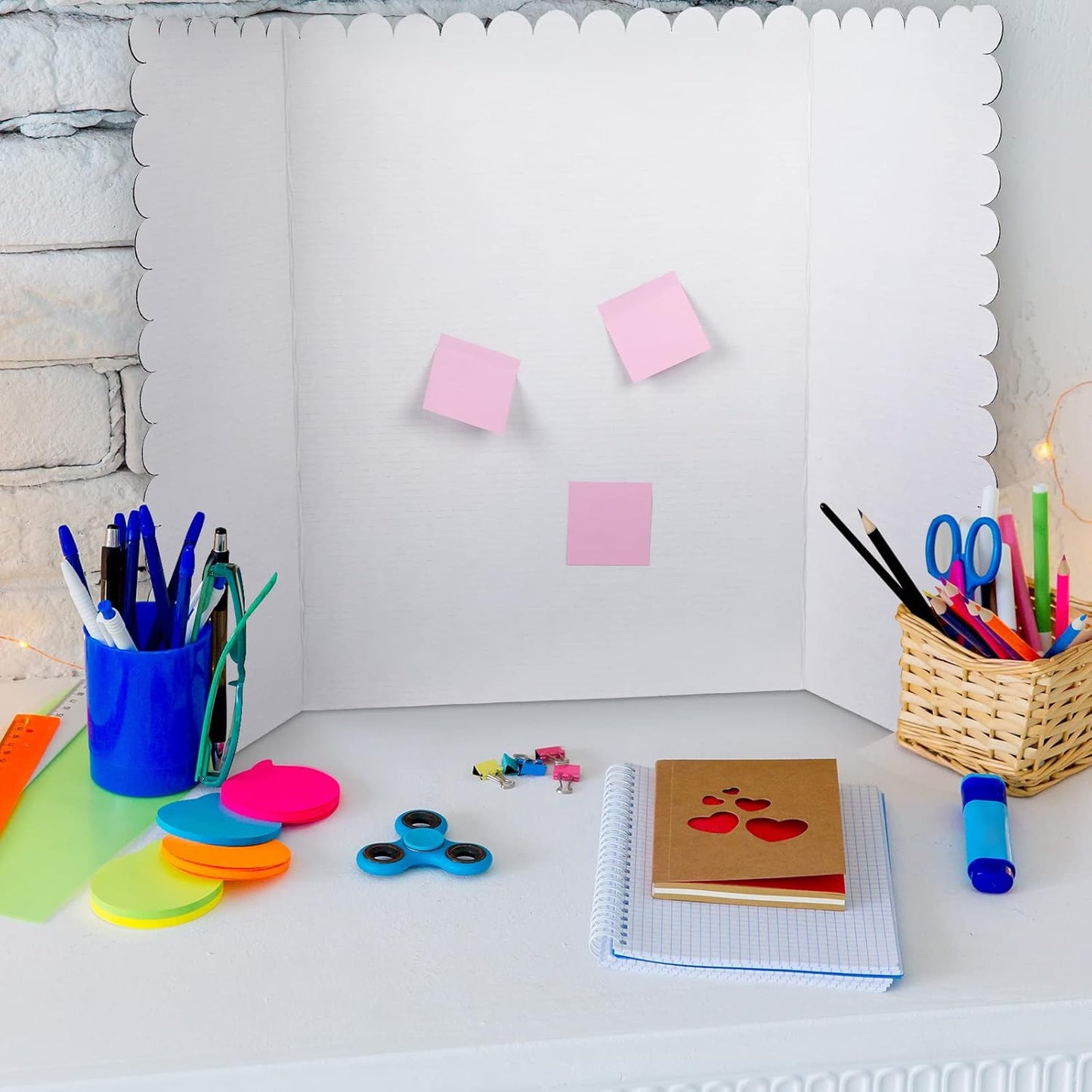 12 Pcs 24 x 36 Inch Trifold Poster Display Boards White for Science Fair Presentation Projects Photo Exhibition Display Tri fold Board Foldable Paperboard for School Supplies Bulk Business