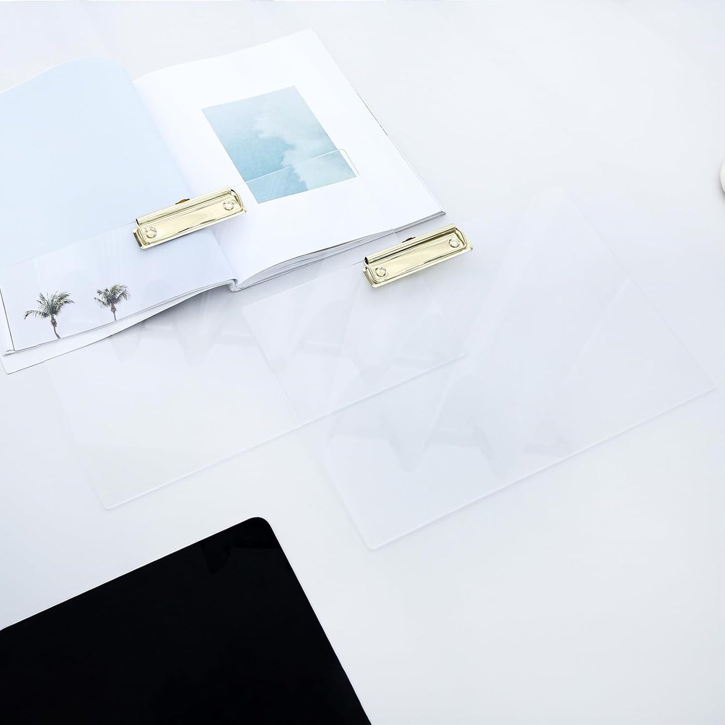 JIARI 2 Pack Clear Acrylic Office Clipboard A4 Letter Size 9.06" x 12.6" (Gold Horizontal)