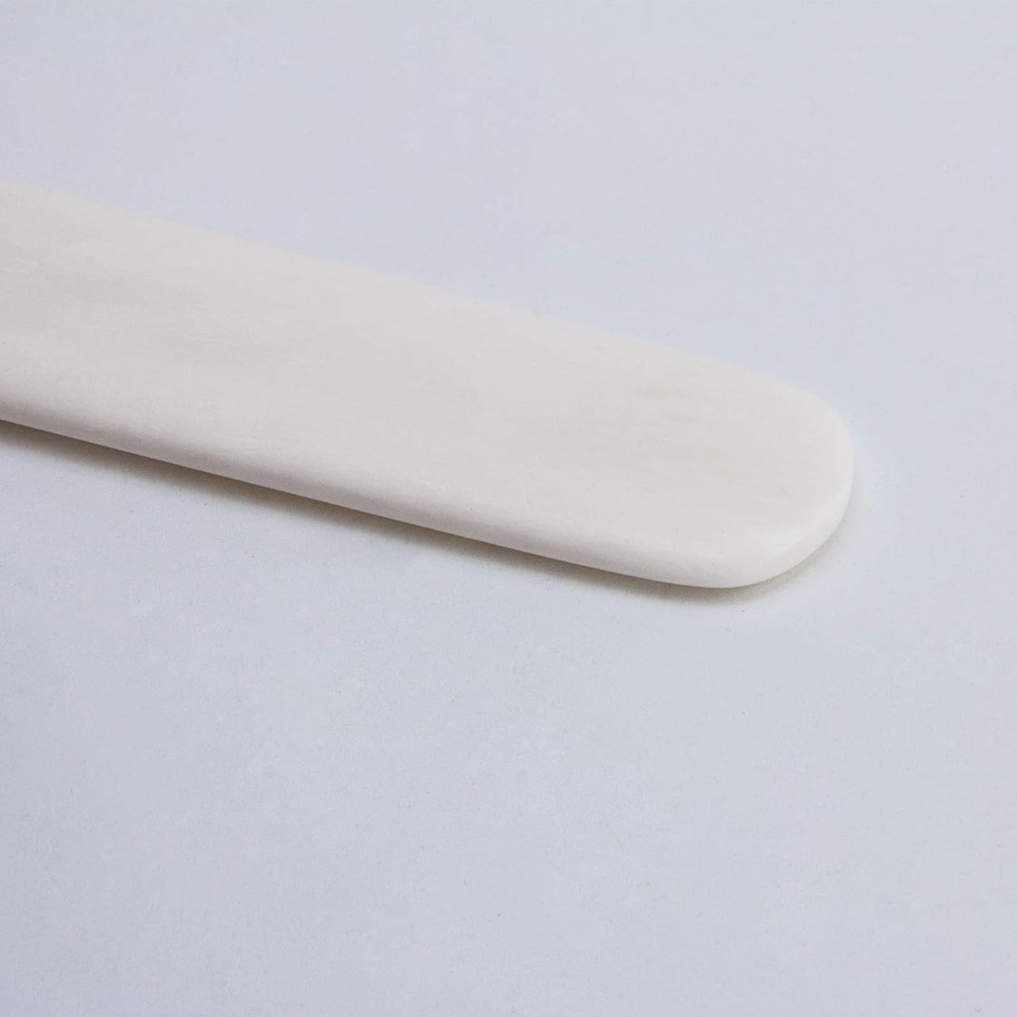 VENCINK 8 inch Genuine Bone Folder Natural Origami Paper Creaser Scoring Folding Tool for Leather Cards DIY Handmade Bookbinding Burnishing Shaping Creasing (100% Real Cattle Bone)