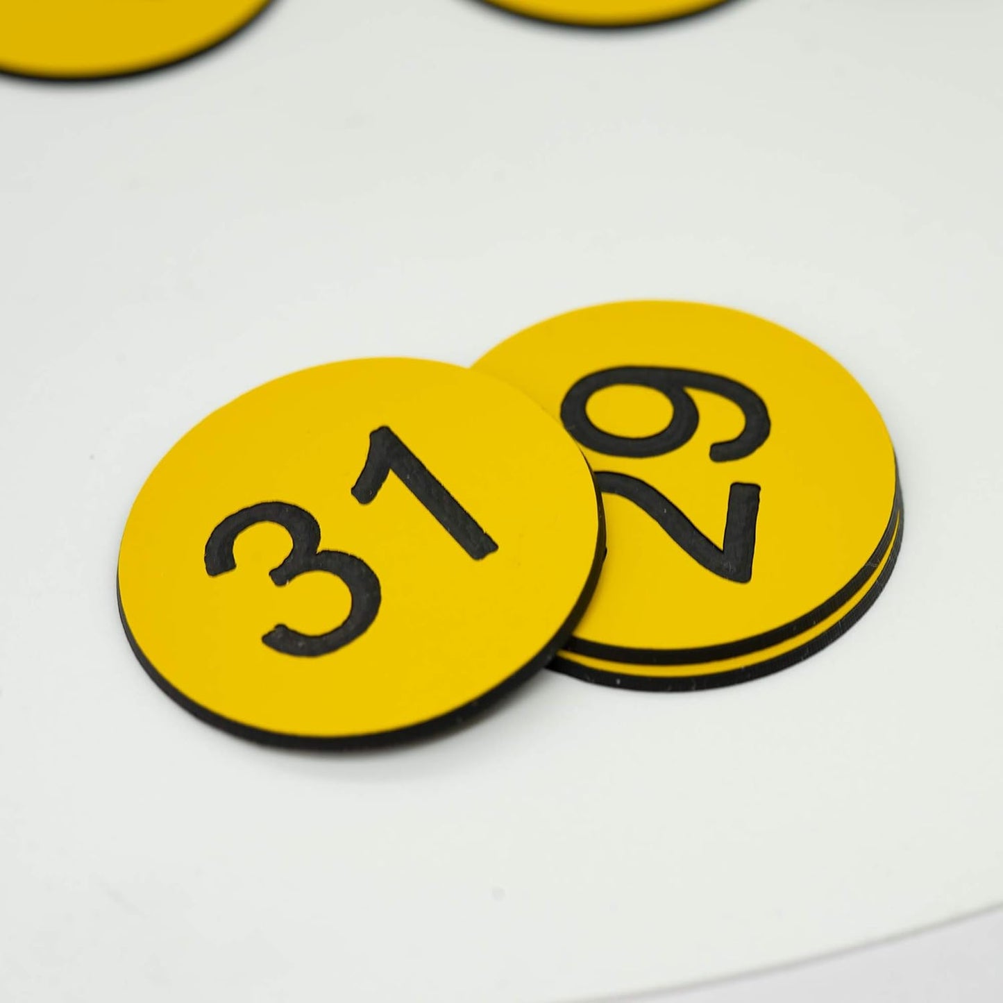 StayMax Plastic Number Tags Engraved Numbered Tags Without Hole (1-100, Yellow)