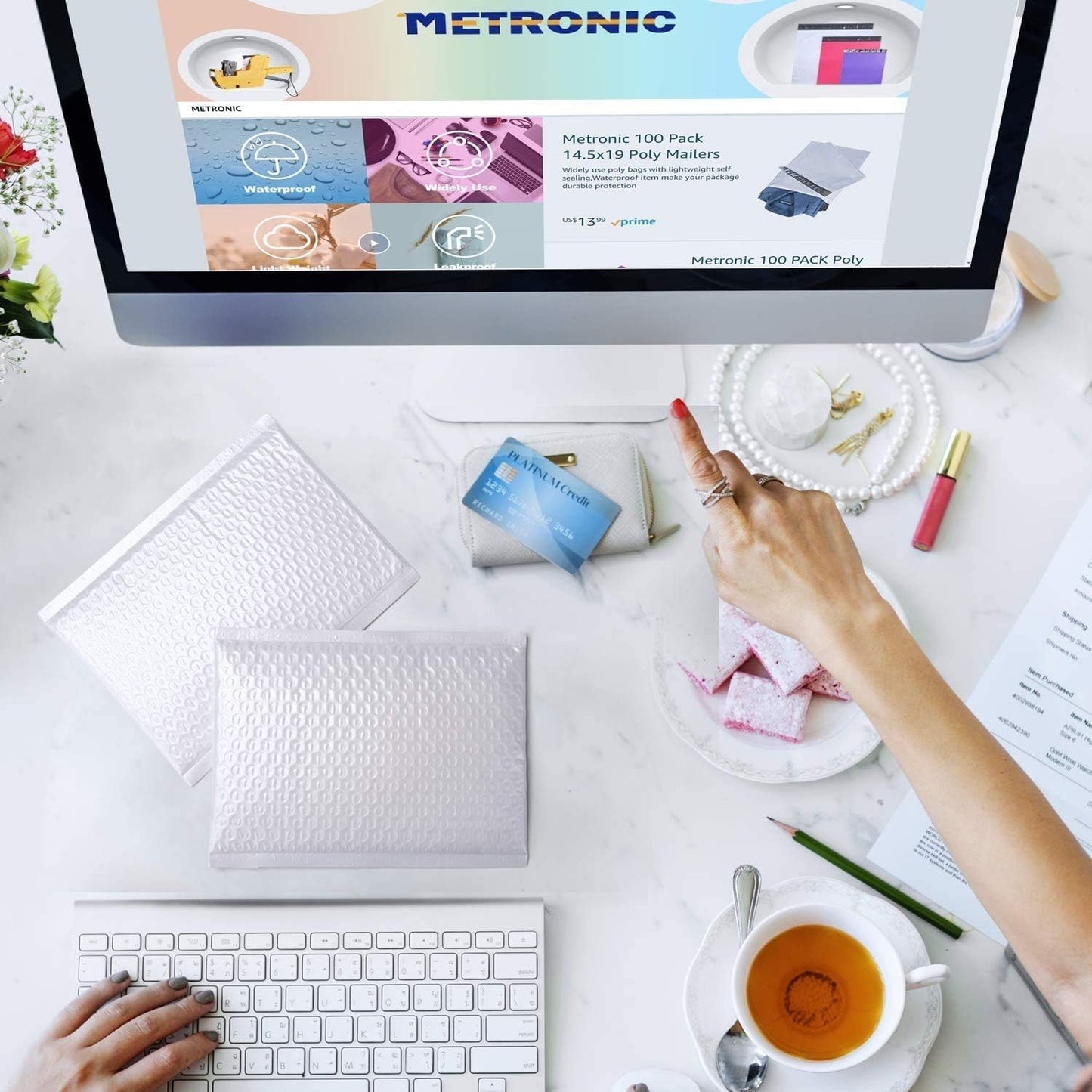 Metronic Bubble Mailers 8.5x12 500 Pack White Bubble Mailers Waterproof Thick Padded Envelopes Mailing Envelopes Bubble Padded for Packaging, Makeup, Gift, Mailing, Shipping, Small Items Supplies