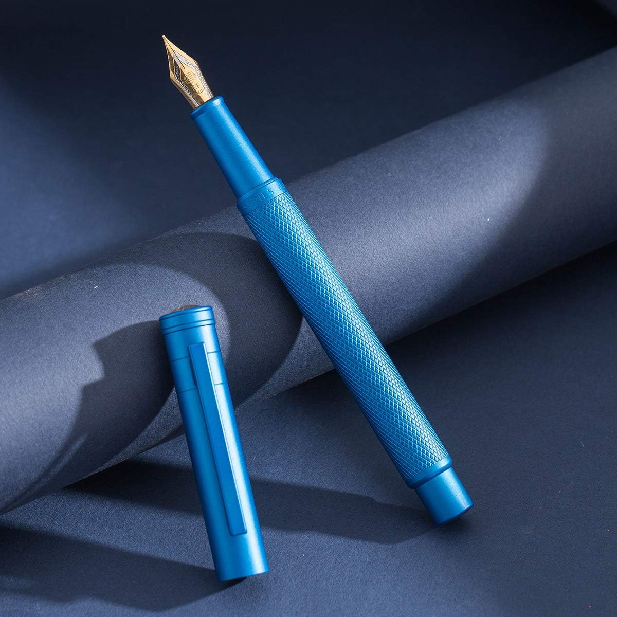 Hongdian 1851 Sky Blue Forest Fountain Pen Medium Nib, Classic Design with Converter and Metal Pen Case