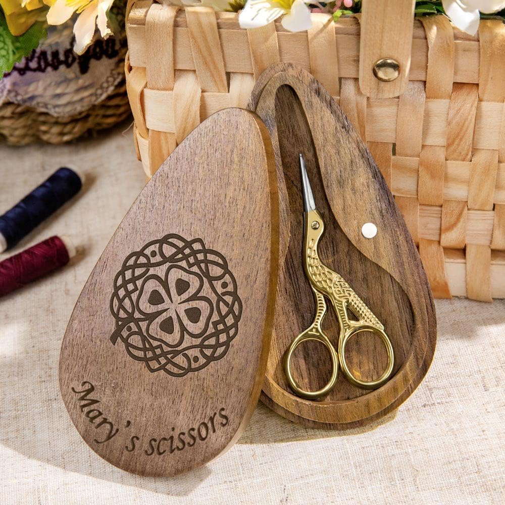 Vintage Style Embroidery Scissors Set - Stainless Steel Craft Shears with European Crane Design, Customized Box and Holder for Classic Needle Art, Gift for Sewing, DIY, Needlework