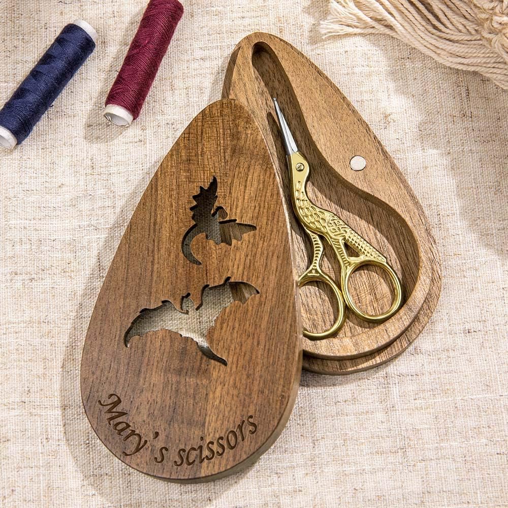 Vintage Style Embroidery Scissors Set - Stainless Steel Craft Shears with European Crane Design, Customized Box and Holder for Classic Needle Art, Gift for Sewing, DIY, Needlework