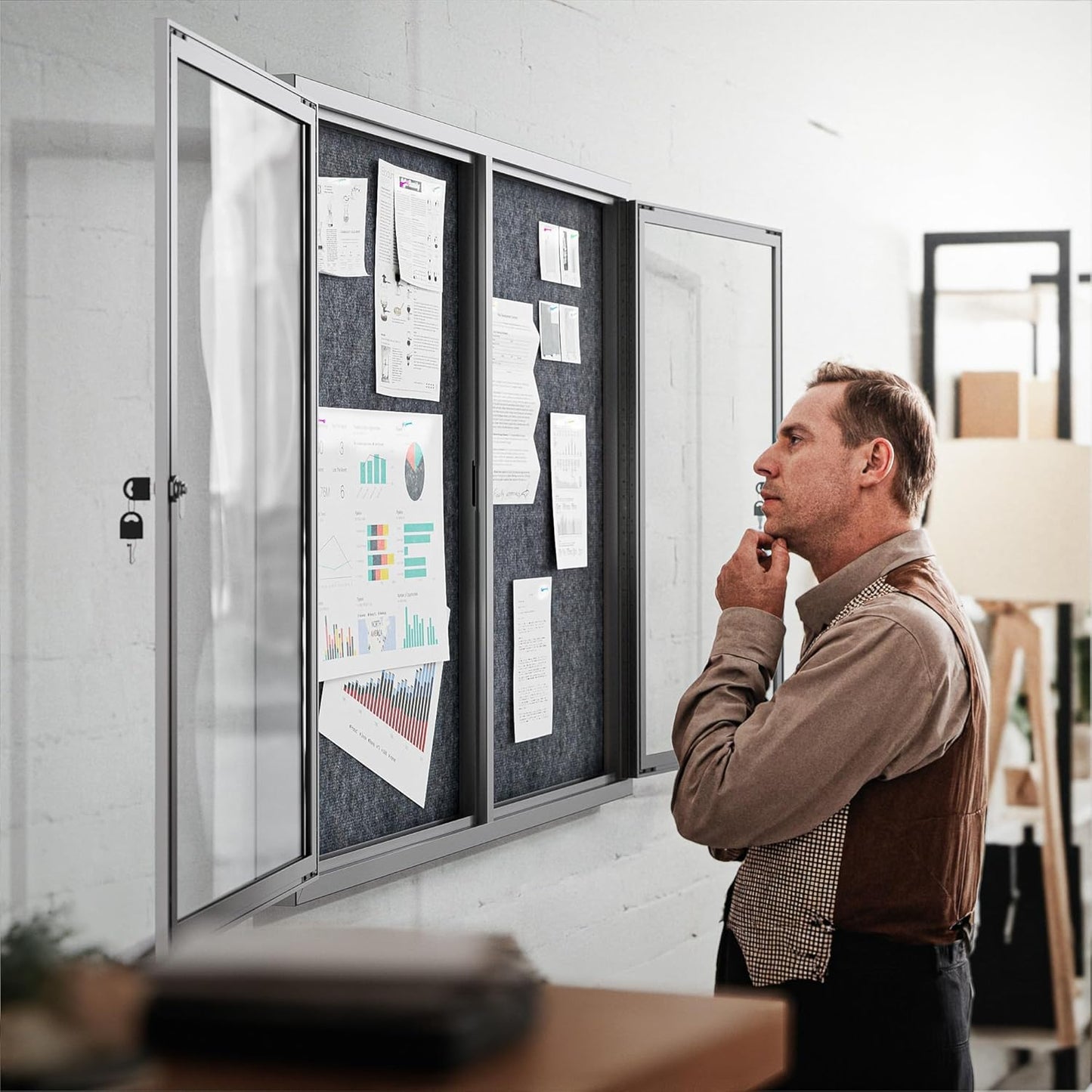 48"x36" Lockable Enclosed Bulletin Board, Outdoor Flet Weather-Resistant Aluminum Frame Notice Board, Wall Mounted Display Case Acrylic Doors for School,Office,Silver Frame w/Grey Flet