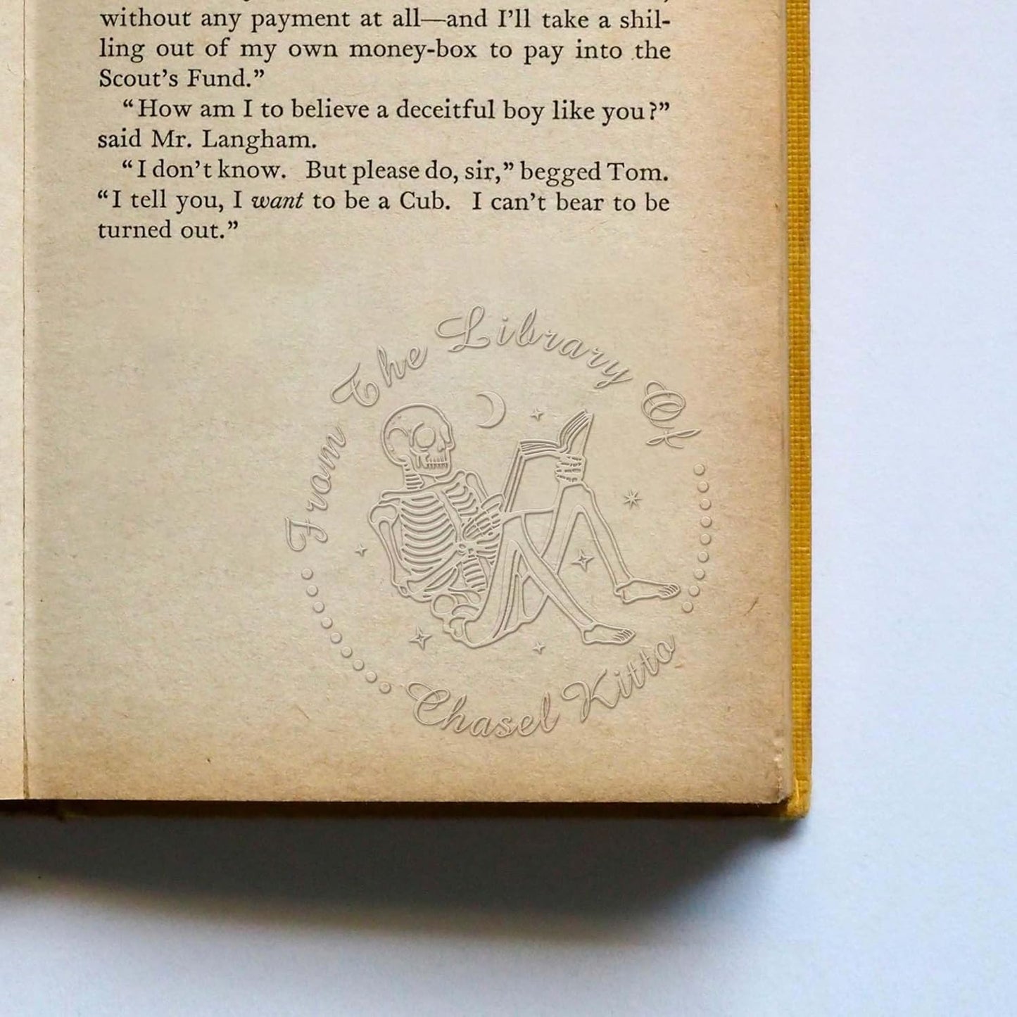 Skull Themed Library Book Embosser， Custom Book Business Card Paper Document Notebook，Self Inking Stamp，Book Lover Gifts，Christmas Gifts (Style08)