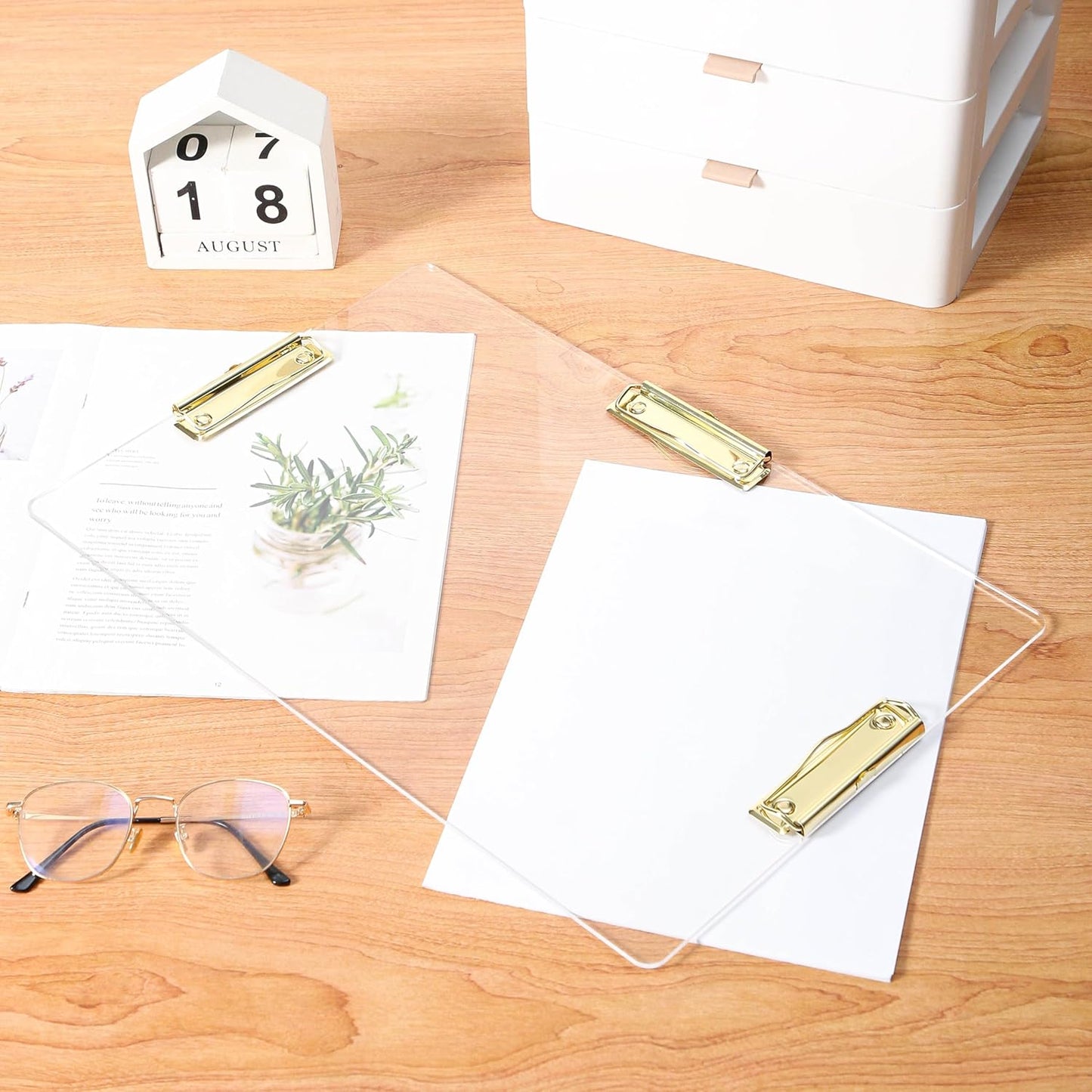 JIARI 2 Pack Clear Acrylic Horizontal with 3 Clip Clipboard Large Size 11" x 17" (3 Clip-Gold 2 Pack)