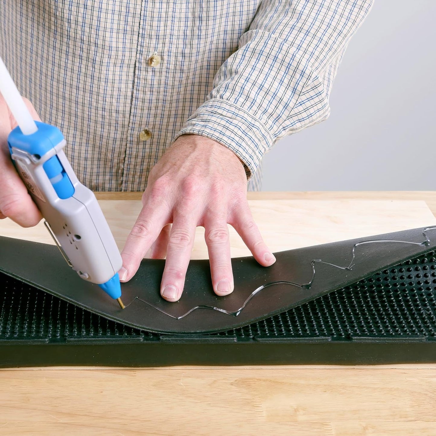 AdTech Pro 75 Full Size Hot Glue Gun Kit - Includes 3 Nozzles & Features Artistick Stringless Hot Glue Sticks, 75-Watt Powerful Heater, Ergonomic Design